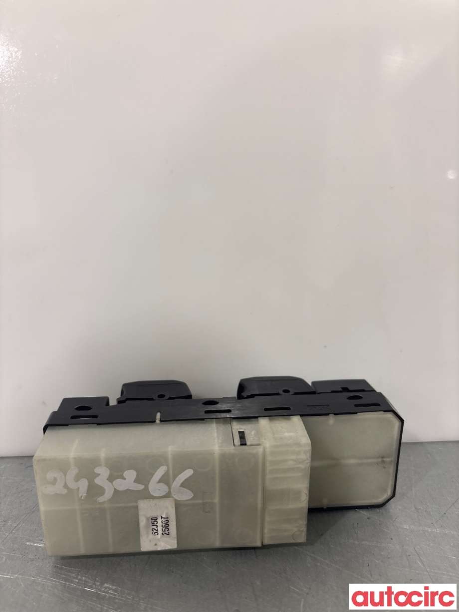 Bryter ruteheis til Suzuki Swift 2005-2010 (SUZUKI|8482042210||52J502566T)