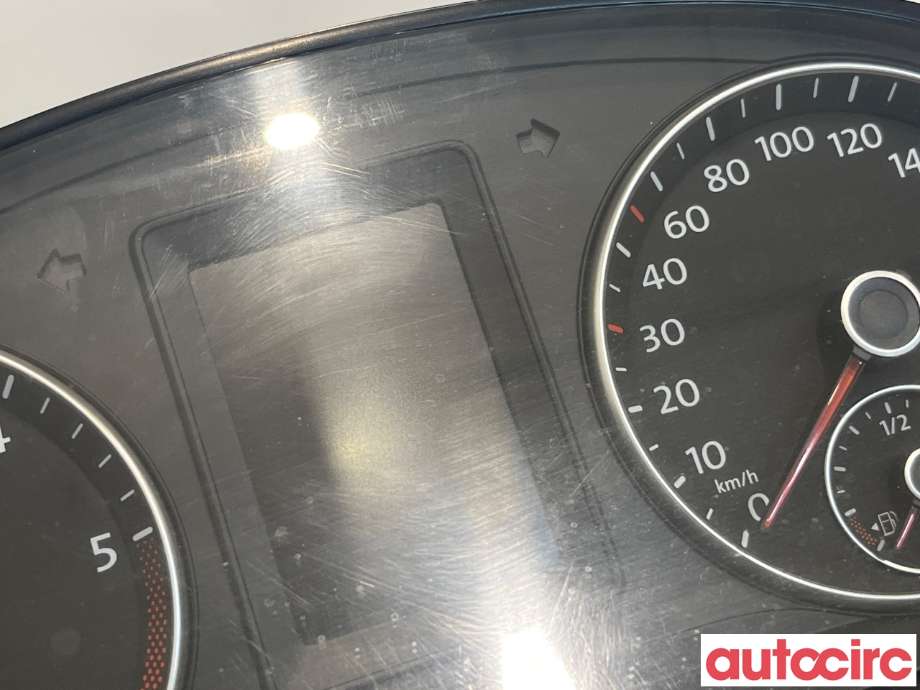 Instrumentpanel til VW Caddy 2010-2015 (Type III, Fase 2)  (VOLKSWAGEN|2K0920875L)