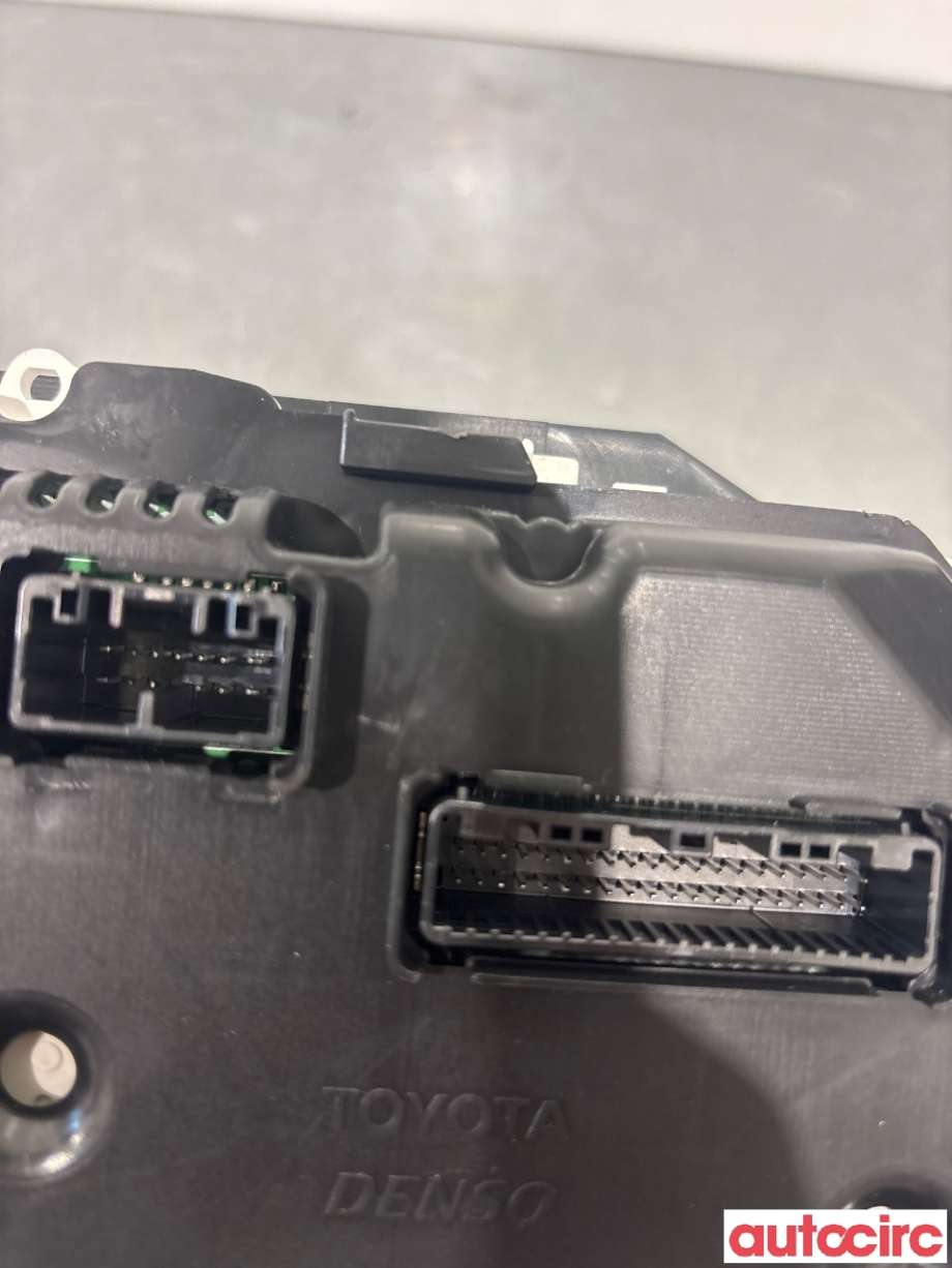 Instrumentpanel til Suzuki Swift 2005-2010 (SUZUKI|83800-42K51|157570-0100)