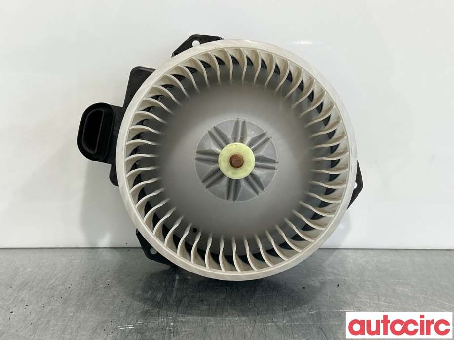 Varmeapparat motor til Toyota Yaris 2014-2020 (Type III, Fase 2) (TOYOTA|871030D220)