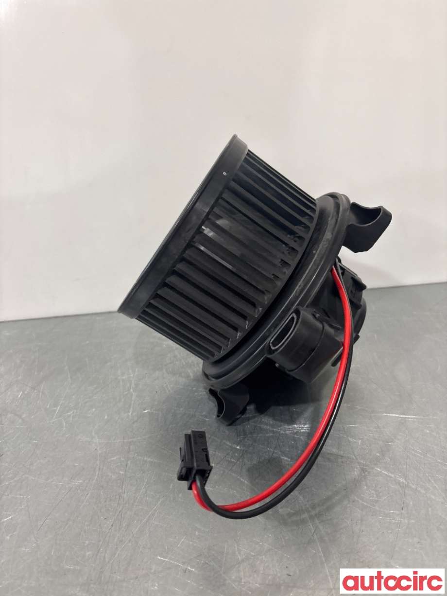Varmeapparat motor til Mercedes A-Klasse 2018-->> (W177) (W177) (MERCEDES|A2478308400|)