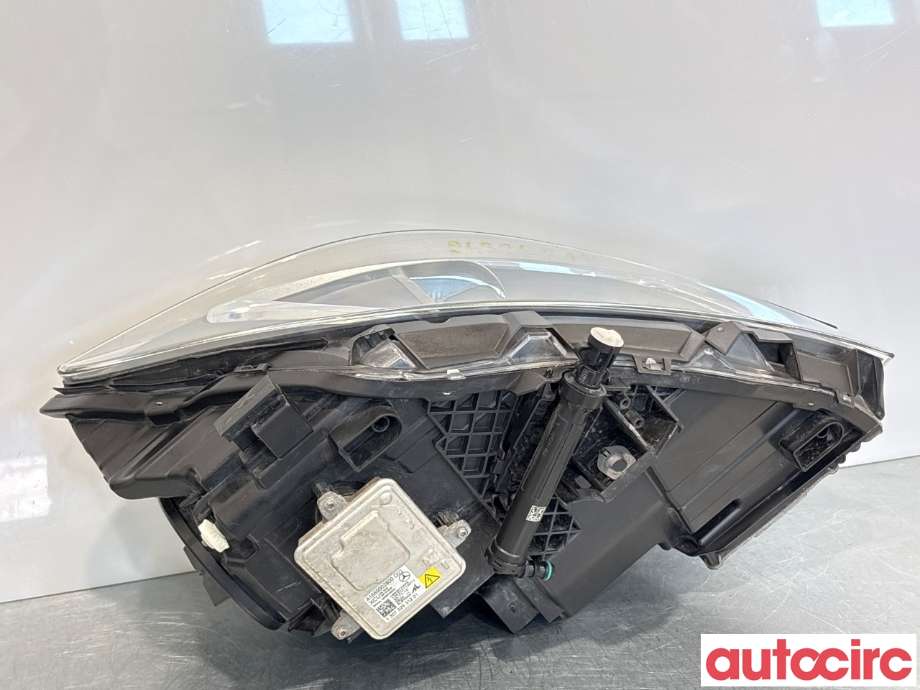 Frontlykt høyre halogen til Mercedes A-Klasse 2012-2018 (W176) (W176) (MERCEDES|A1768202861|1EW010818-22|A1768201261KZ)