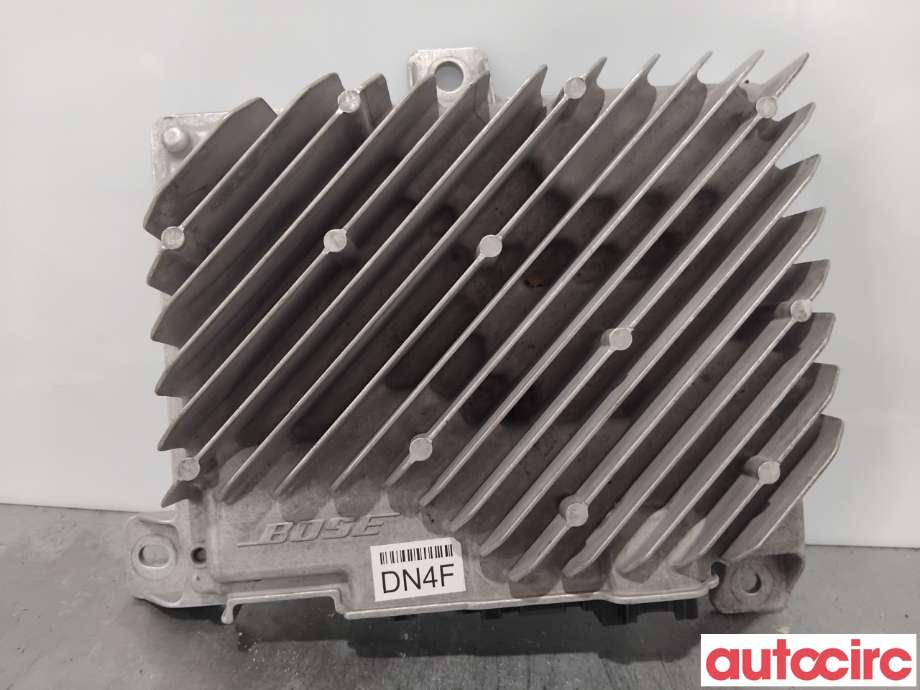 Bilstereo forsterker til Mazda MX-30 2020-->> (MAZDA|DN4F-66-A20C||DN4F66A20)