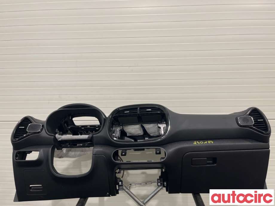 Dashbord til Kia e-Soul, 2019-->> (Type III)  (KIA|64300J2000)