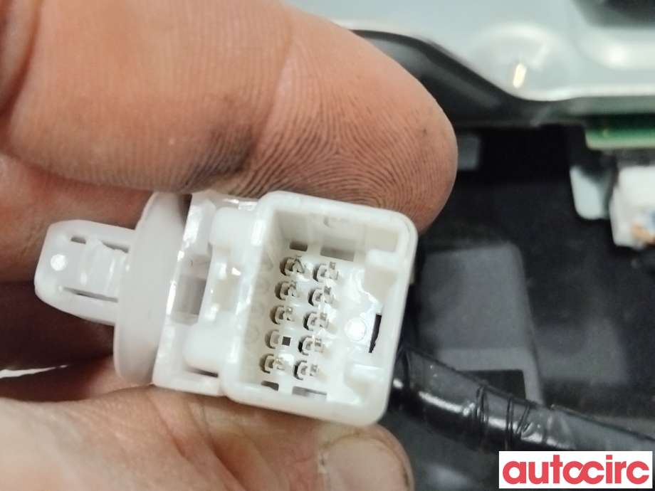 Multimedia display (MCU - Media Controller Unit) til Mazda MX-30 2020-->> (MAZDA|DN4J-61-190D||DN4J-61190D)