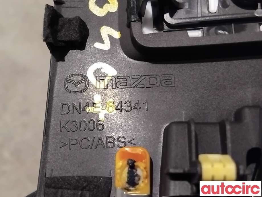 Diverse deler til Mazda MX-30 2020-->>  (MAZDA|DN4E-64-340C||DN4E-64341)