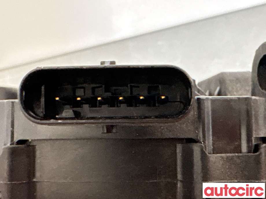 Pedal gass til Tesla Model 3 2018-2023 (Fase 1)  (TESLA|1044695-00-A|K1916-135458|)