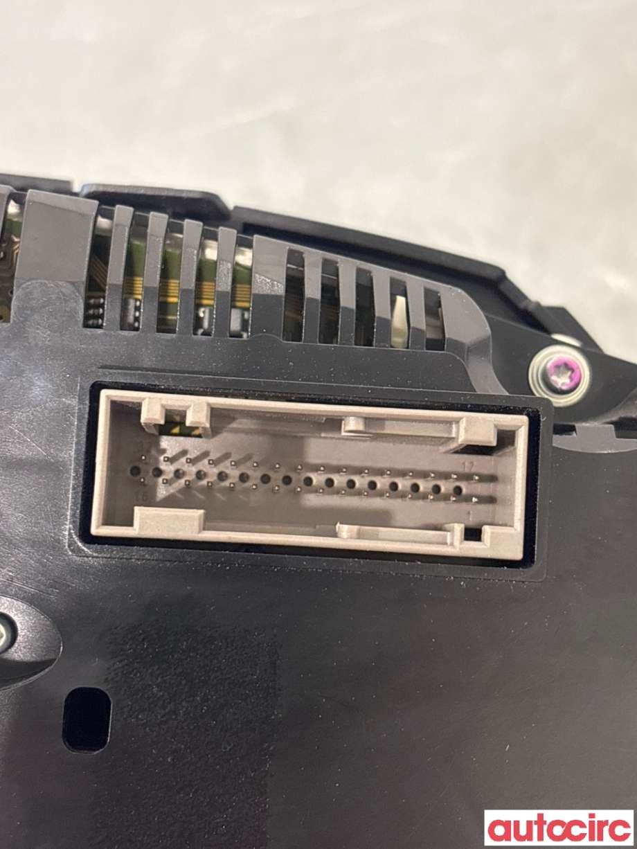 Instrumentpanel til Audi A5 2007-2016 (Type I)  (AUDI|8T0920931F|)