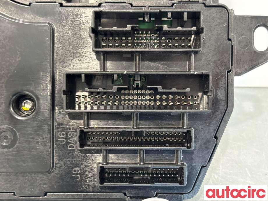 Styreenhet comfort (BCM) til Tesla Model 3 2018-2023 (Fase 1)  (TESLA|1100340-00-H|)