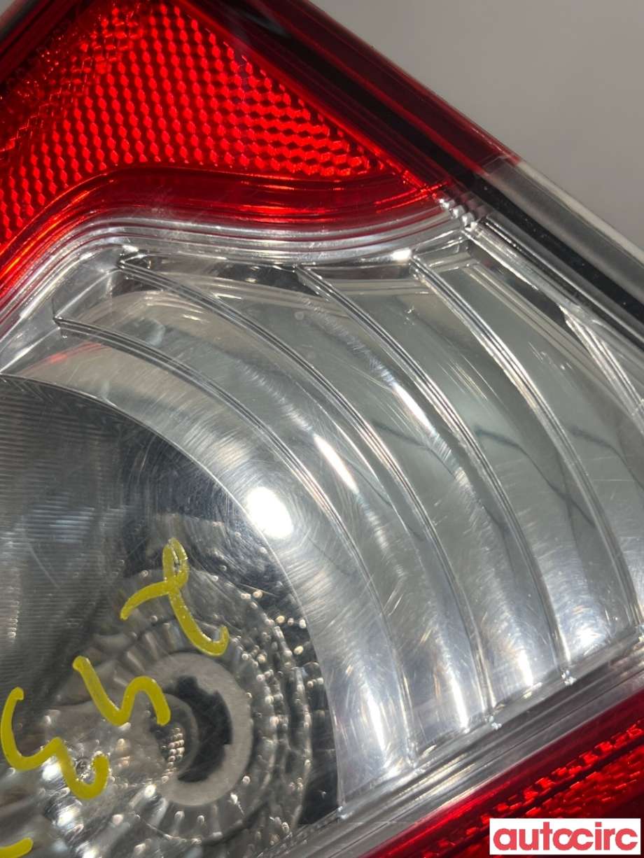 Baklykt venstre indre til Suzuki SX4 S-CROSS 2013-->> (Type II) (SUZUKI|36274-61M00|)