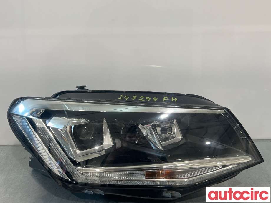 Frontlykt høyre halogen til VW Caddy 2015-2020 (Type III, Fase 3) (VOLKSWAGEN|)