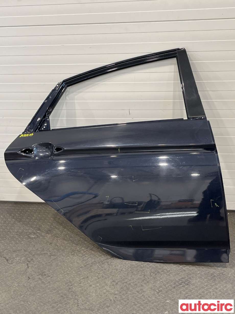 Dør høyre bak til Hyundai i40, 2012-2017 (HYUNDAI|770043Z300)