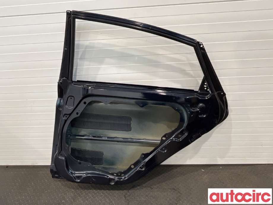 Dør høyre bak til Hyundai i40 2012-2017 (HYUNDAI|770043Z300)
