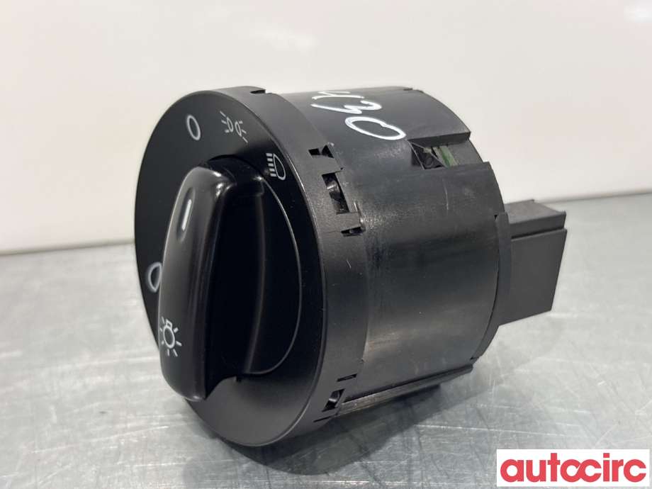 Bryter lys til VW Caddy 2010-2015 (Type III, Fase 2)  (VOLKSWAGEN|1K0941431BB||3C8941431B)