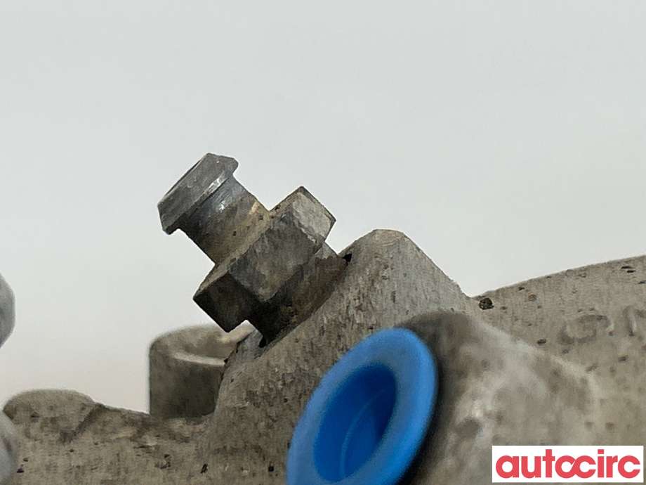 Bremsecaliper høyre foran til Audi A6, Allroad 2015-2019 (Type III, Fase 2) (C7) (C7) (AUDI|4G0615124D|)
