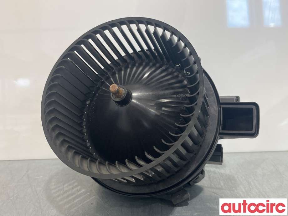 Varmeapparat motor til Audi A4 2015-2019 (Type V, Fase 1) (B9) (B9) (AUDI|4M1820021)