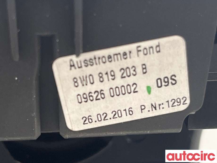 Dashbord friskluftdyse til Audi A4 2015-2019 (Type V, Fase 1) (B9) (B9) (AUDI|8W0819203)