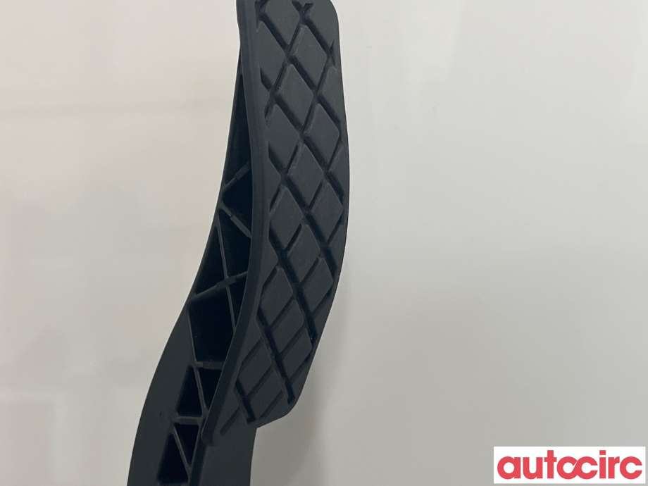 Pedal gass til Audi A4 2015-2019 (Type V, Fase 1) (B9) (B9) (AUDI|8W1723523)