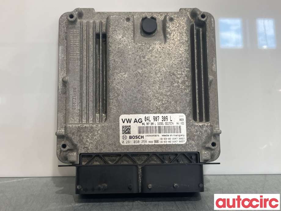 Styreenhet motor til Audi A4 2015-2019 (Type V, Fase 1) (B9) (B9) (AUDI|04L906026AG|04L907309L)