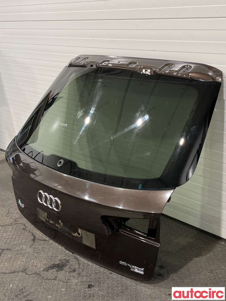 Bakluke til Audi A6, Allroad 2012-2014 (Type III, Fase 1) (C7) (C7) (AUDI|4G9827025B)