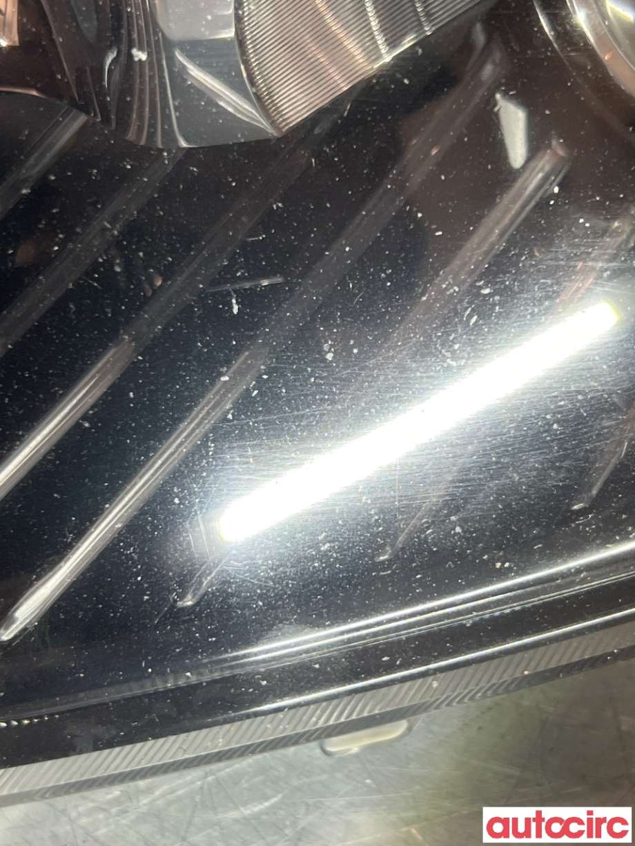 Frontlykt venstre halogen til Škoda Octavia 2013-2016 (Type III, Fase 1) (SKODA|5E1941017B||5E1941015B)