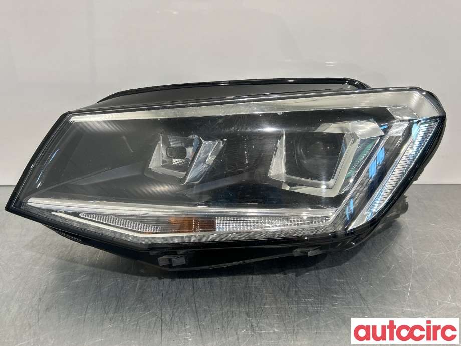 Frontlykt venstre halogen til VW Caddy, 2015-2020 (Type III, Fase 3) (VOLKSWAGEN|2K1941039A)