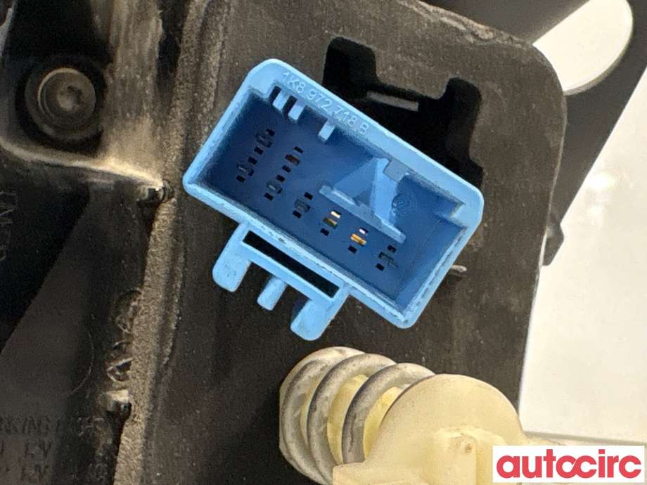 Baklykt høyre til VW Passat 2015-2019 (Fase 1) (B8) (B8) (VOLKSWAGEN|3G9945208J|81440201|3G9945208F)