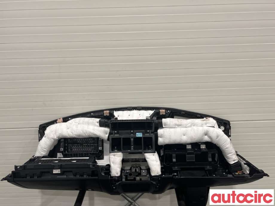 Dashbord til Kia Sorento 2016-->> Type III (KIA|84710P2300WK|)