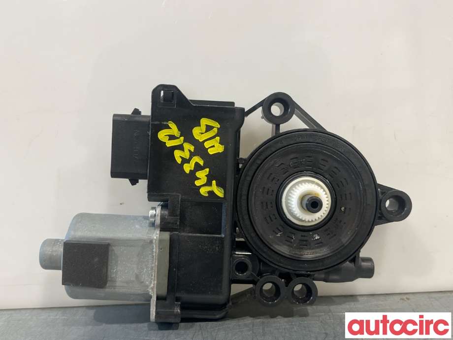 Ruteheis høyre bak til Hyundai i40 2012-2017 (HYUNDAI|834603Z010||83460-3Z010)