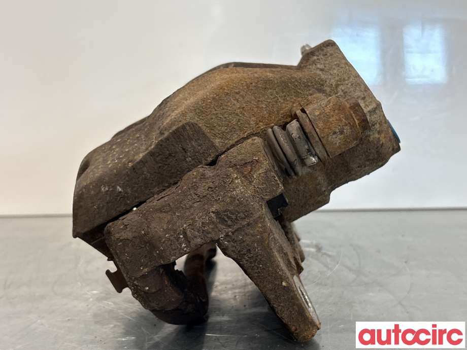 Bremsecaliper høyre foran til Toyota Avensis 2009-2015 (Type III, Fase 1) (TOYOTA|4773002361|)