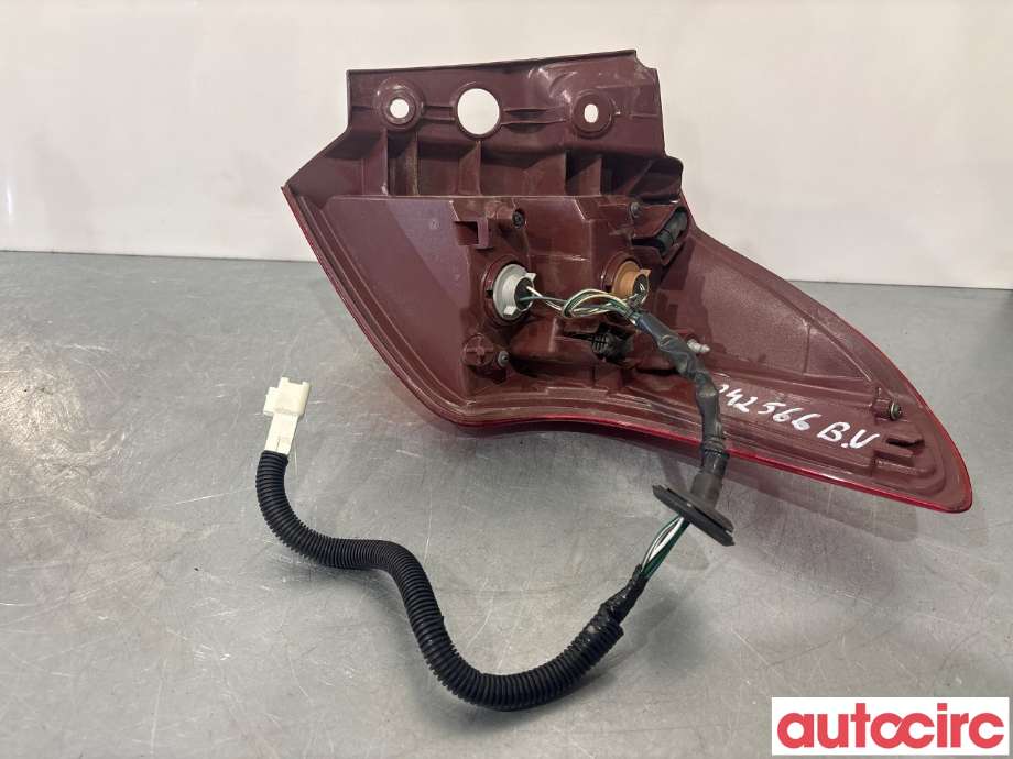Baklykt venstre indre til Toyota RAV4 2013-2015 (Type IV, Fase 1) (TOYOTA|8159342010|)