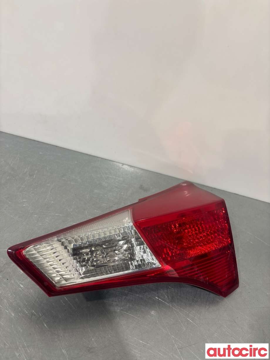 Baklykt høyre indre til Toyota RAV4 2013-2015 (Type IV, Fase 1) (TOYOTA|8158142050|)