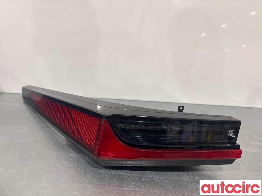 Baklykt venstre til Lexus RC 2015-->> (LEXUS|8156146130|)