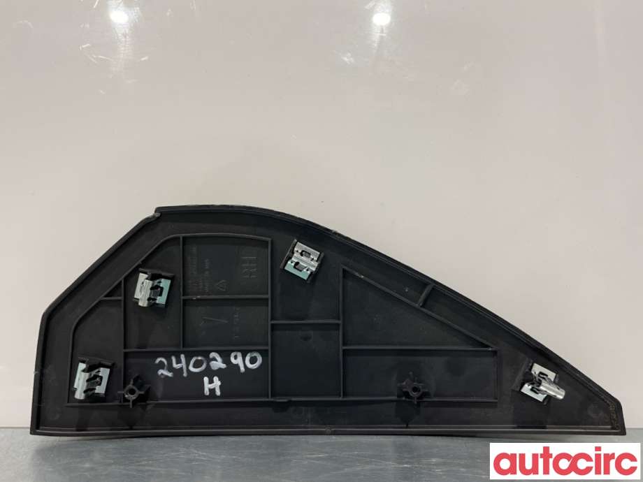 Diverse deler til Tesla Model S 2013-2016 (Fase 1) (TESLA|1028360-00-A|)