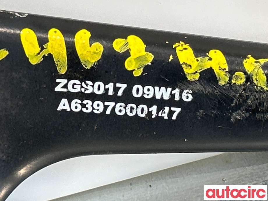 Diverse deler til Mercedes Vito/Viano 2004-2010 (Fase 1) (W639) (W639) (MERCEDES|A6397601347||A6397600147)