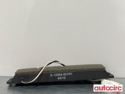 Antenne navigasjon til Tesla Model S 2013-2016 (Fase 1)  (TESLA|1014951-00-A||X-12069-001R1)
