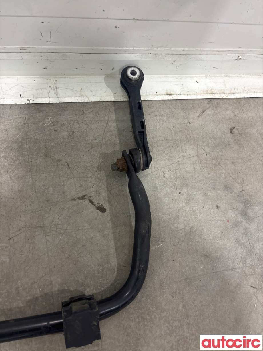 Stabilisatorstag bak til BMW 5-Serie 2017-->> (G30/G31) (G30/G31) (BMW|33506861461|)