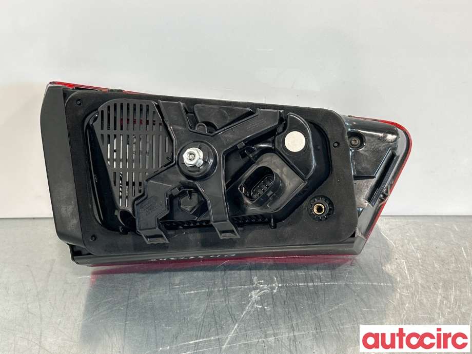 Baklykt høyre indre til Audi A6, Allroad 2015-2019 (Type III, Fase 2) (C7) (C7) (AUDI|4G9945094F|)
