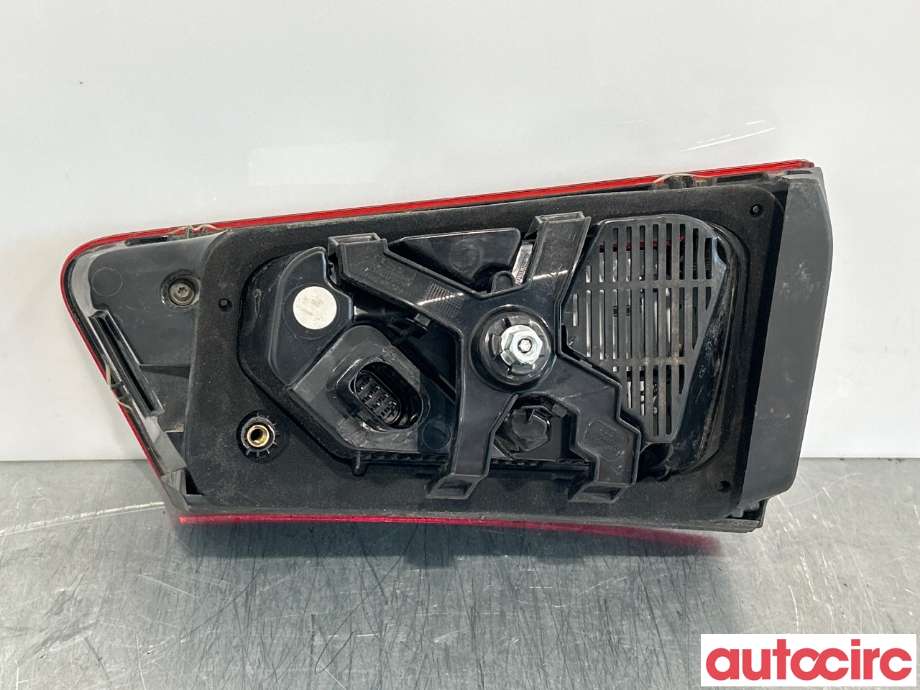 Baklykt venstre indre til Audi A6, Allroad 2015-2019 (Type III, Fase 2) (C7) (C7) (AUDI|4G9945093F|)
