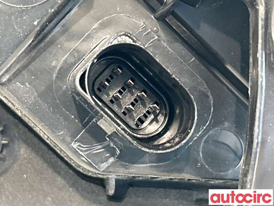 Baklykt venstre indre til Audi A6, Allroad 2015-2019 (Type III, Fase 2) (C7) (C7) (AUDI|4G9945093F|)