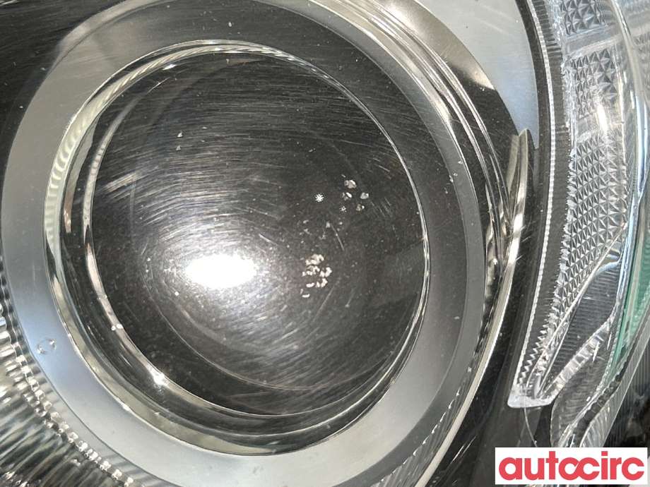 Frontlykt venstre halogen til Toyota RAV4 2013-2015 (Type IV, Fase 1)  (TOYOTA|8117042542|)