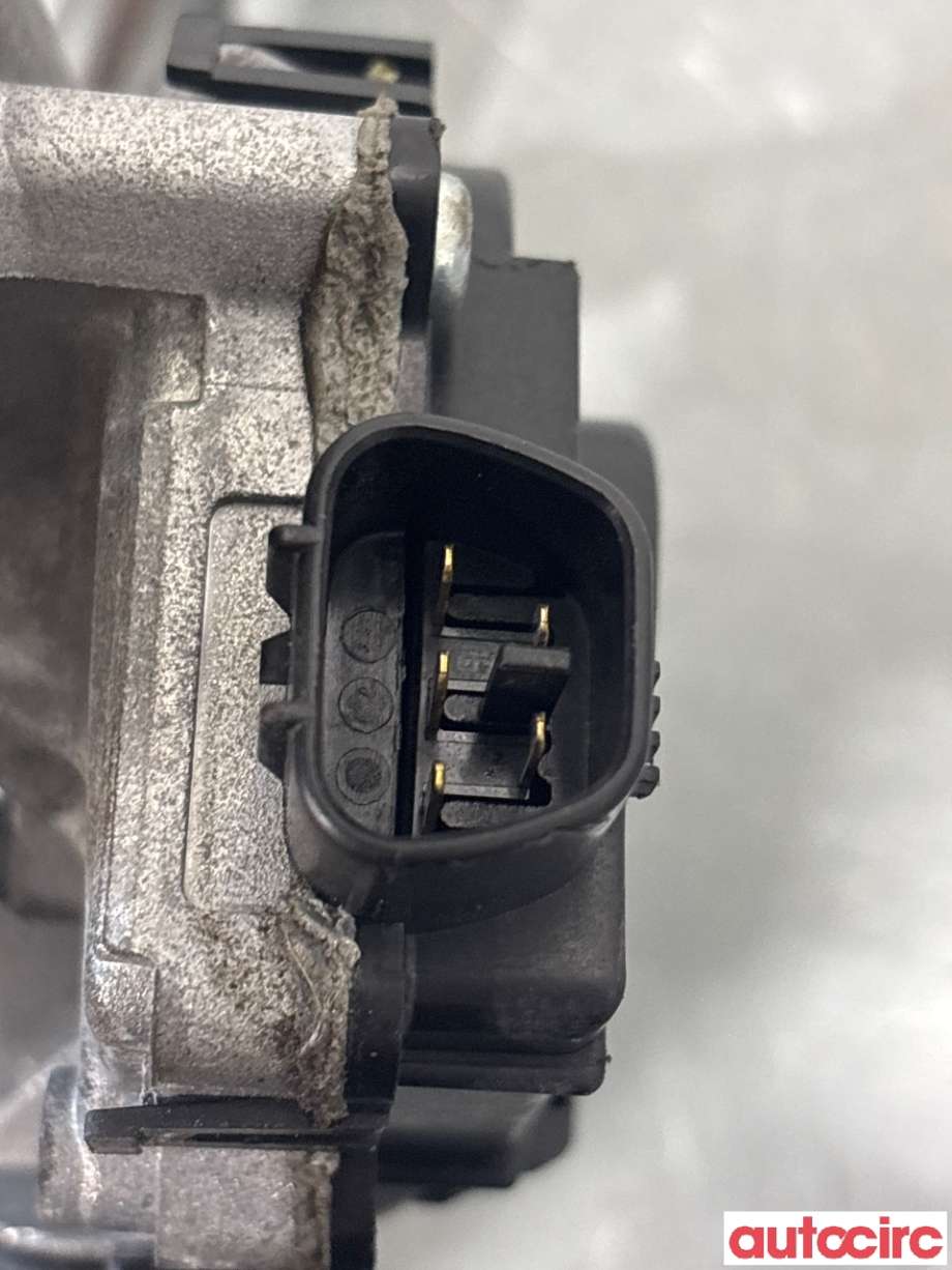 Viskermotor frontrute til Toyota Yaris 2012-2014 (Type III, Fase 1) (TOYOTA|851100D191|159300-4134|85110-0D190)