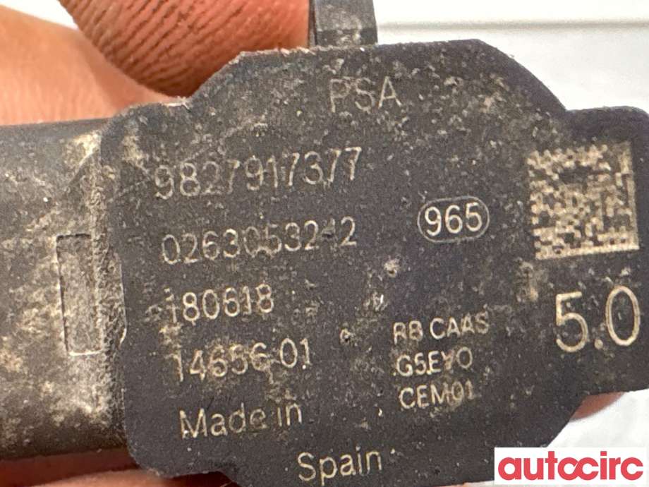 Parkeringssensor bak til Peugeot 3008 2016-->> (Type II) (PEUGEOT|9827917380|0263053242|9827917377)