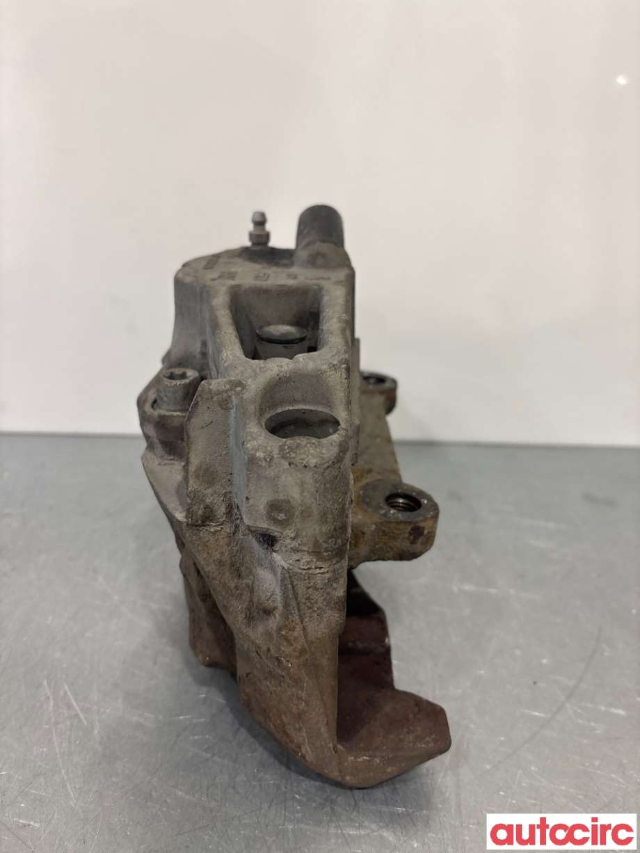 Bremsecaliper høyre foran til Volvo XC70 2014-2016 (Type II, Fase 2)  (VOLVO|36000150|)