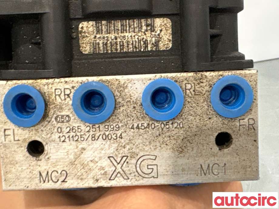 ABS sentral til Toyota Avensis 2009-2015 (Type III, Fase 1) (TOYOTA|4405005230|0265251999|44540-05120)