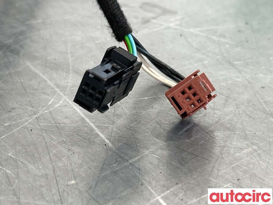 Speil venstre til Audi A4 2007-2014 (Type IV) (B8) (B8) (AUDI|8K1857409E|)
