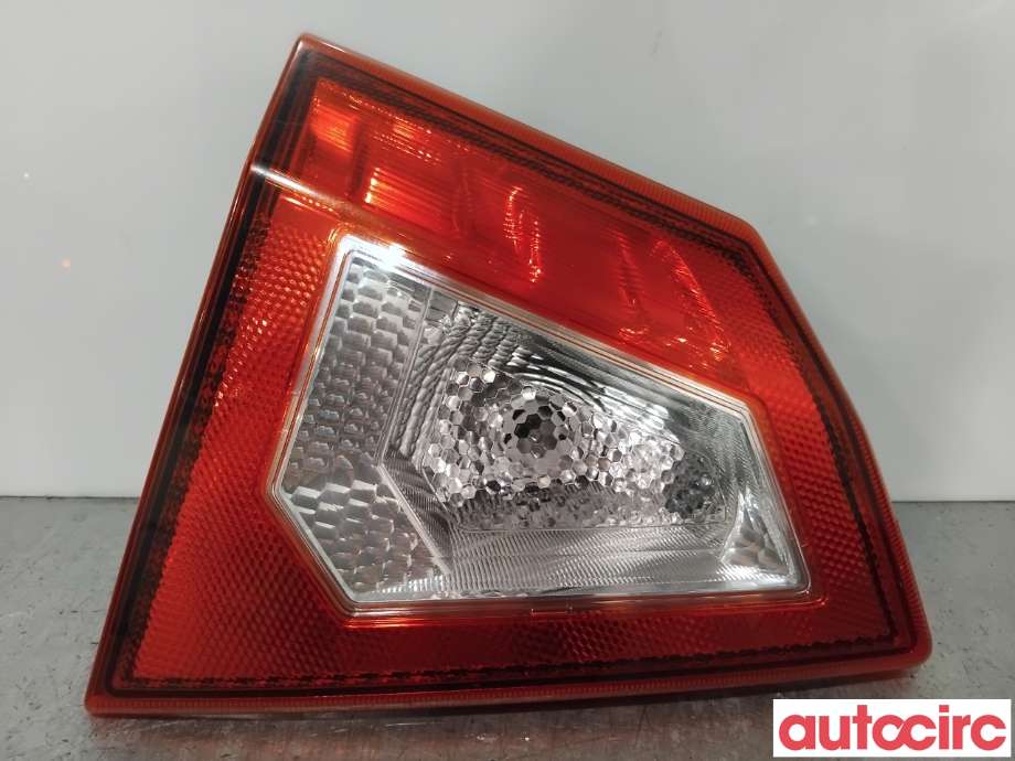 Baklykt venstre indre til Suzuki Vitara, 2015-->> (Type IV)  (SUZUKI|36274-54P00)