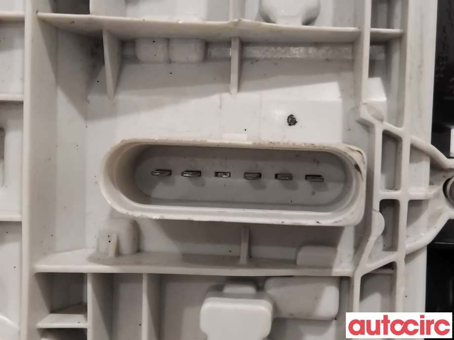 Baklykt høyre til VW Caddy 2015-2020 (Type III, Fase 3) (VOLKSWAGEN|2K1945096AA|200020097)