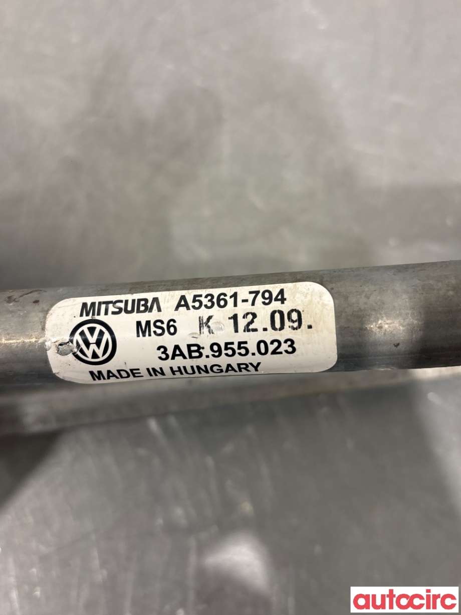 Viskermotor frontrute til VW Passat 2011-2015 (B7) (B7) (VOLKSWAGEN|3AB955023A||3AB955023)