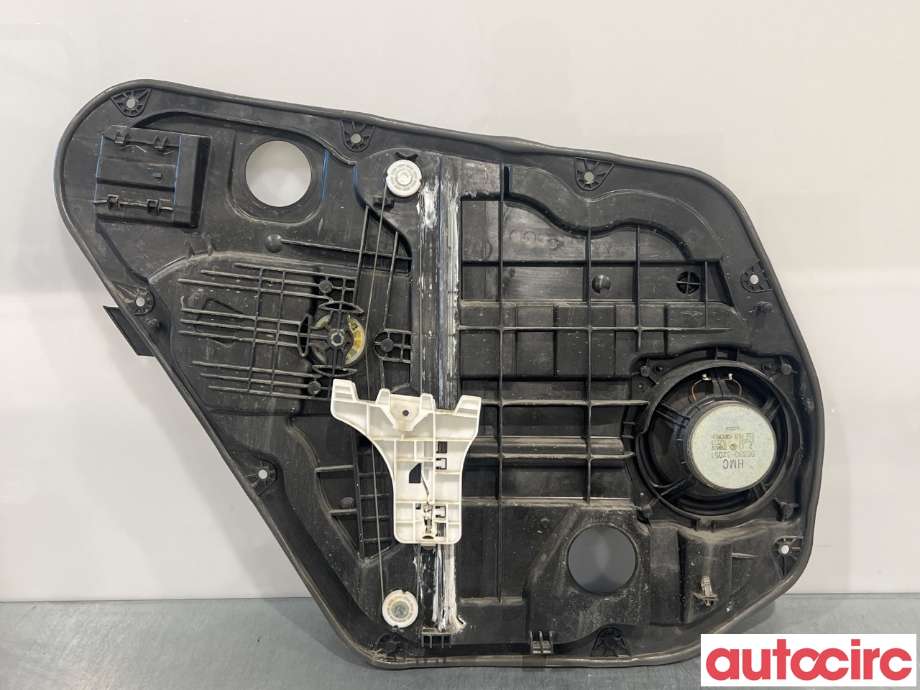 Ruteheis til Hyundai i40 2012-2017  (HYUNDAI|834813Z000||81420-3Z000)